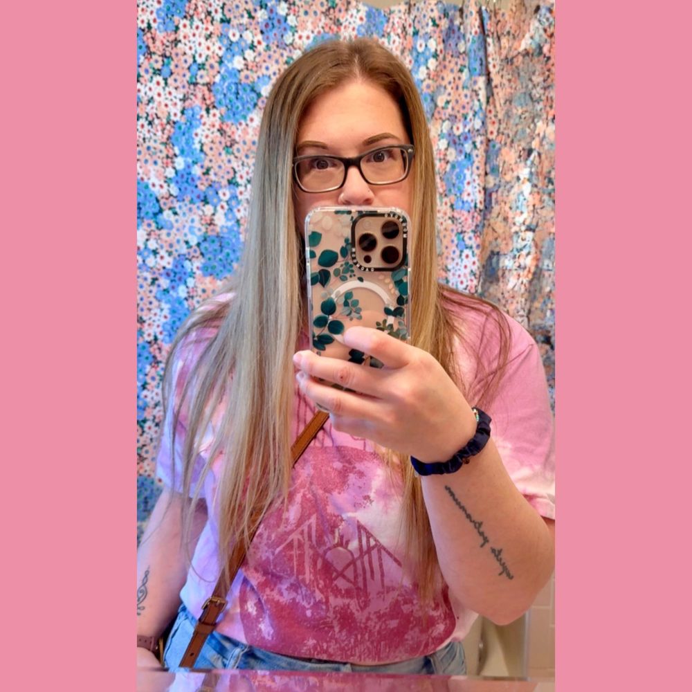 Meet your Posher, Katelyn